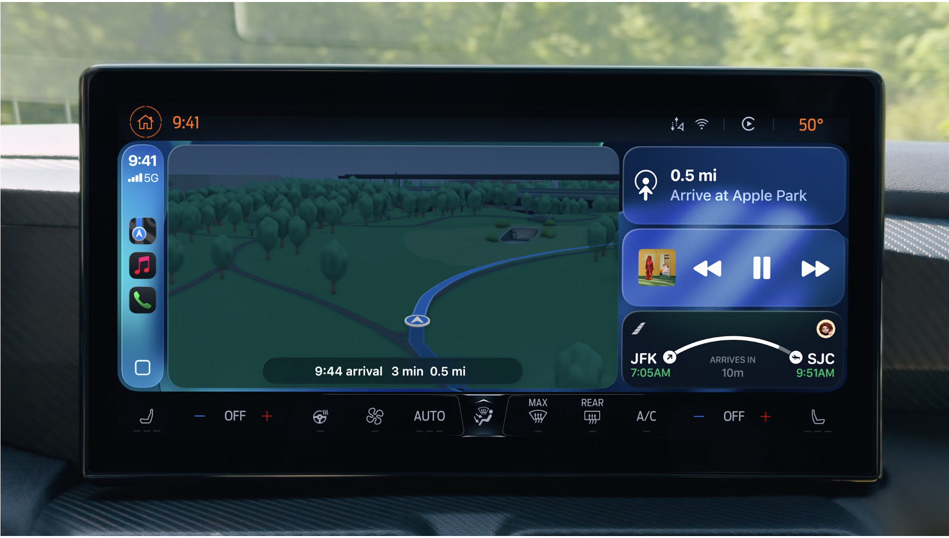 Apple CarPlay interface in iOS 26