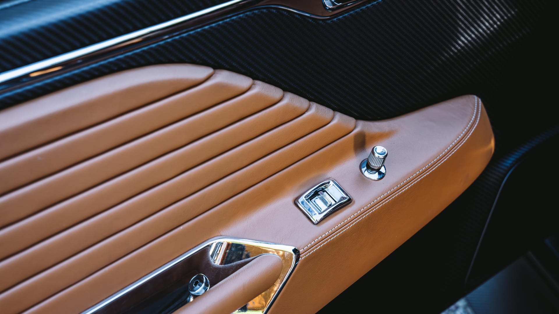 Aston Martin DBS "Octavia"