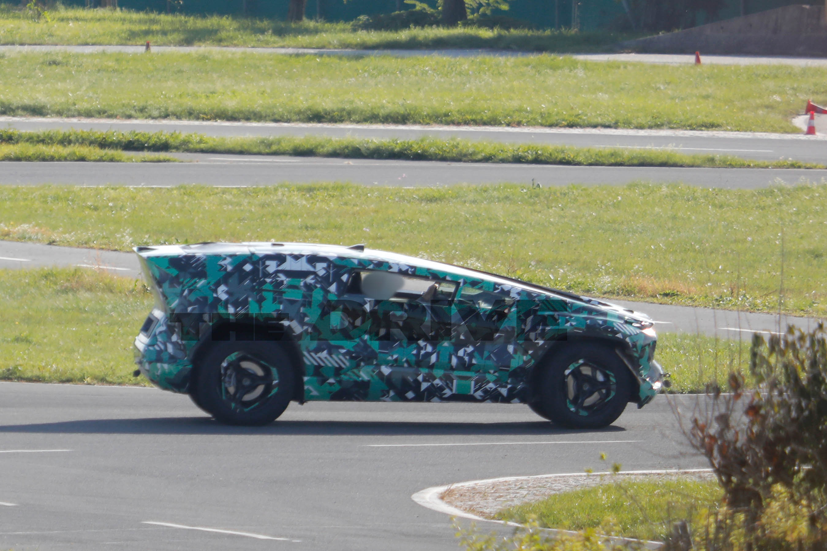 2027 Ceer Motors SUV spy shots